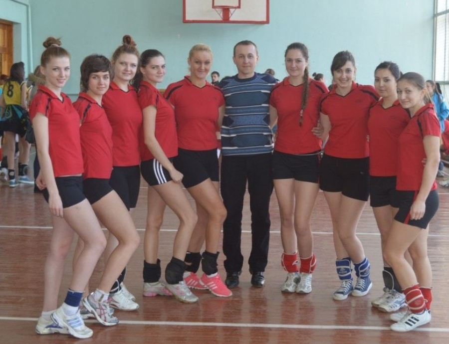 Збірна БДМУ з волейболу в трійці лідерів
