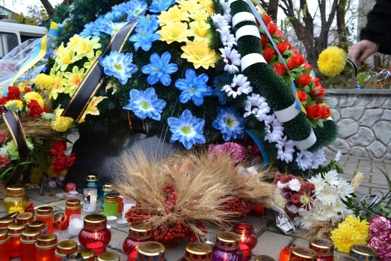 Викладачі БДМУ вшанували пам'ять жертв голодоморів