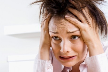 Перевтома та стреси призводять до тяжкого неврозу