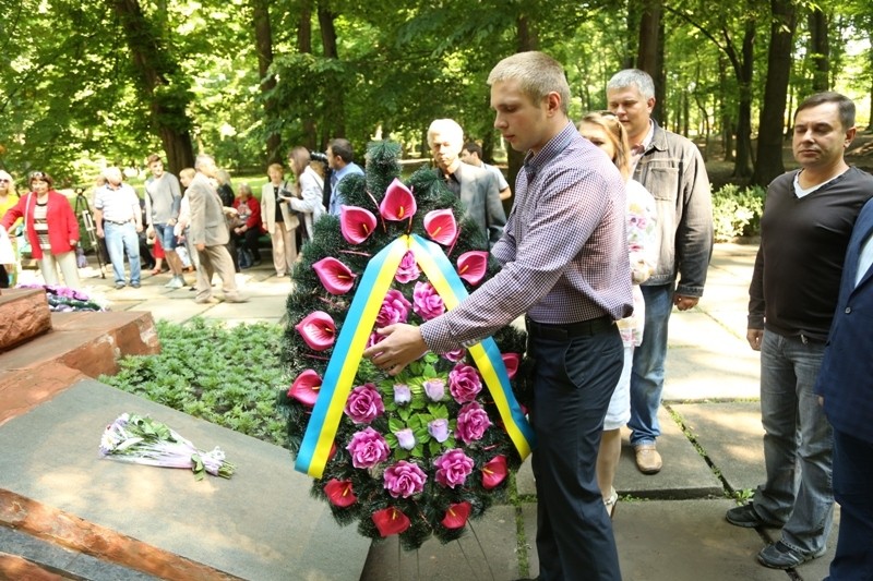 Студенти і викладачі вшанували пам'ять жертв війни в Україні