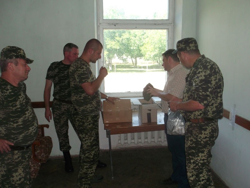Співробітники БДМУ передали військовим аптечки