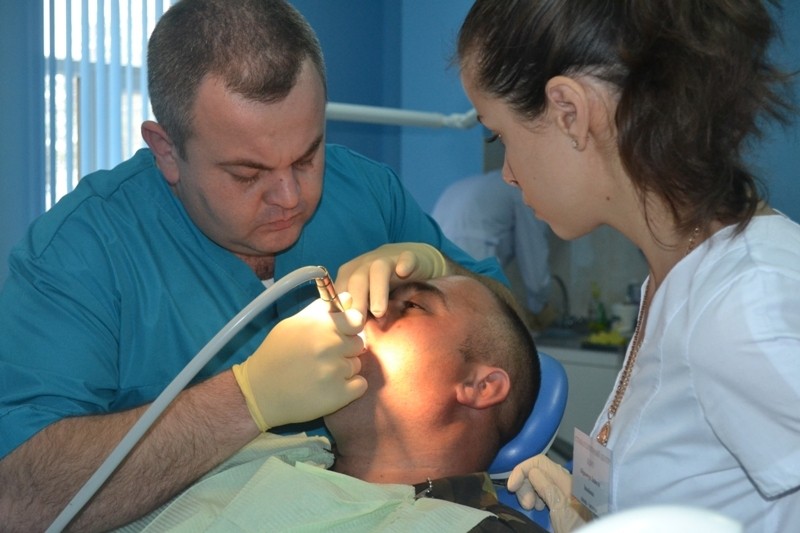 Стоматологи БДМУ надають безкоштовну допомогу учасникам АТО