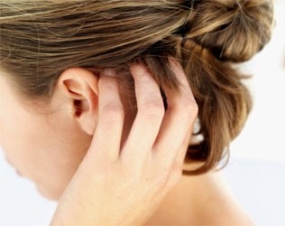 Клінічні прояви псоріазу волосистої частини голови