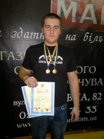 Спортсмени БДМУ гідно представили виш на Чемпіонаті області з пауерліфтингу