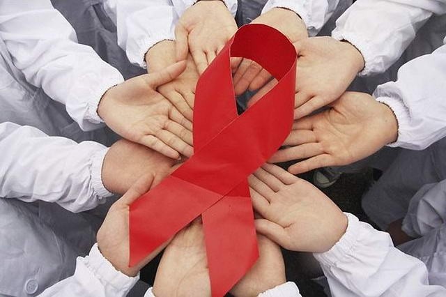 1 грудня відзначають Всесвітній день боротьби зі СНІДом