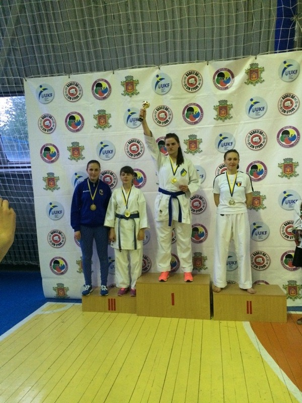 Студентка БДМУ здобула бронзові нагороди на чемпіонаті області з карате WKF