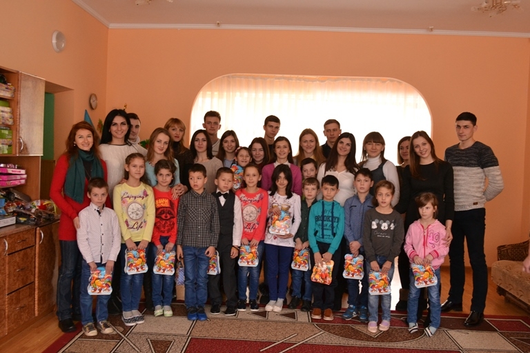 Студенти БДМУ відвідали Оршівський дитячий будинок