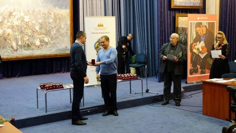 Викладач БДМУ нагороджений відзнакою «Слава Україні»