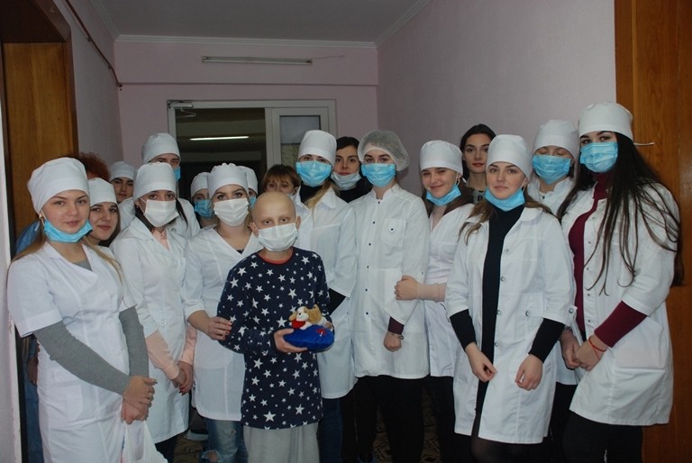Студенти БДМУ відвідали пацієнтів дитячої лікарні