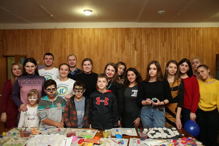Студенти БДМУ організували свято для вихованців Оршівського дитячого будинку