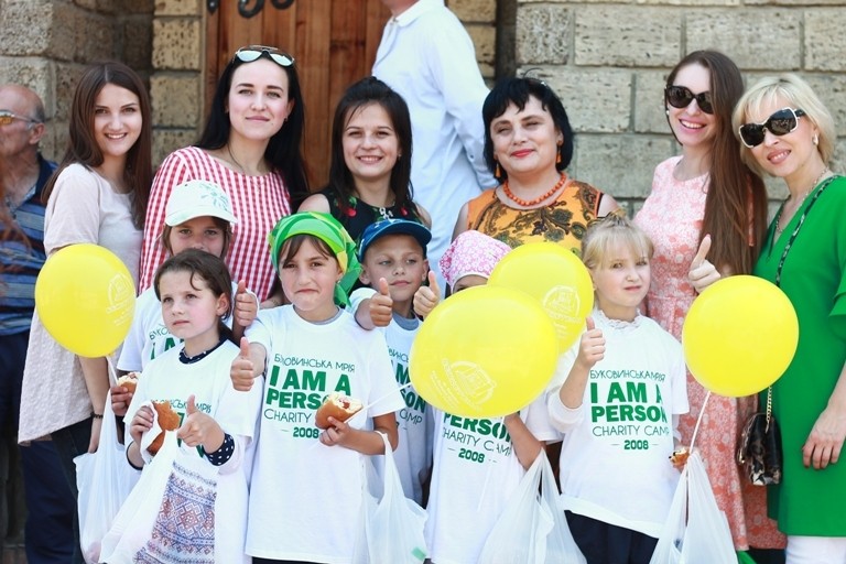 Студенти БДМУ взяли участь у благодійному проекті «Буковинська мрія»