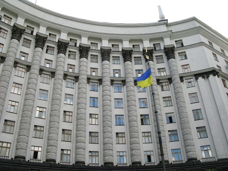 Кабмін відстрочив обов'язкове надання сертифікатів GMP під час імпорту ліків до України