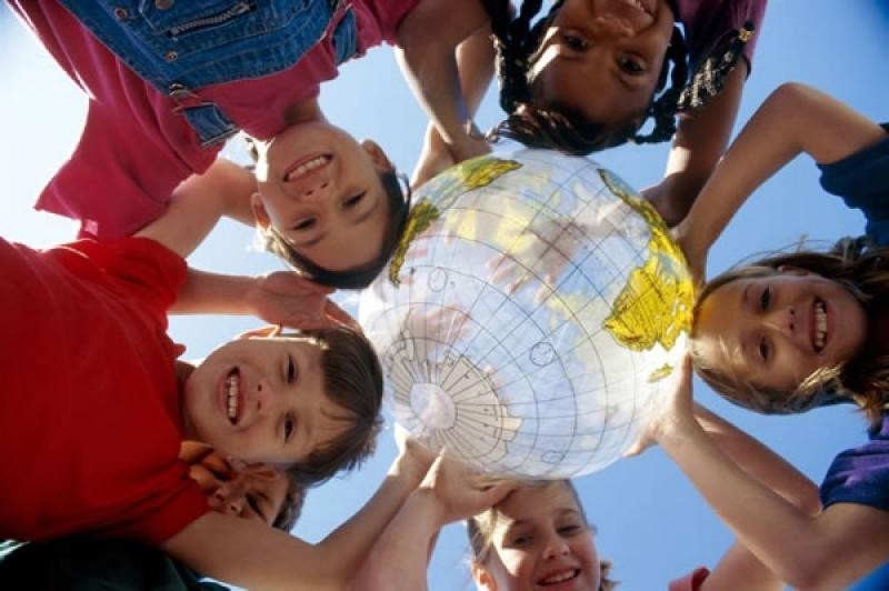 Як відзначають День дітей в різних країнах світу