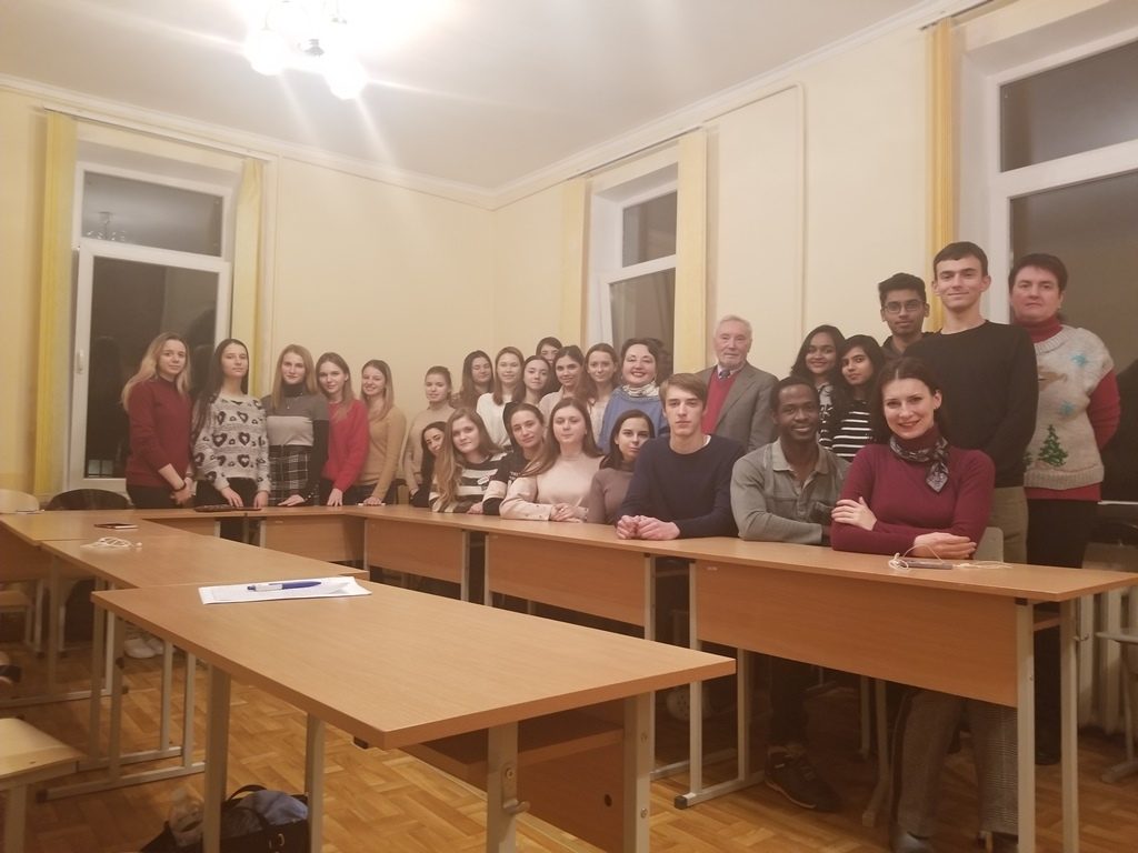 English Speaking Club підводить підсумки 2018 року