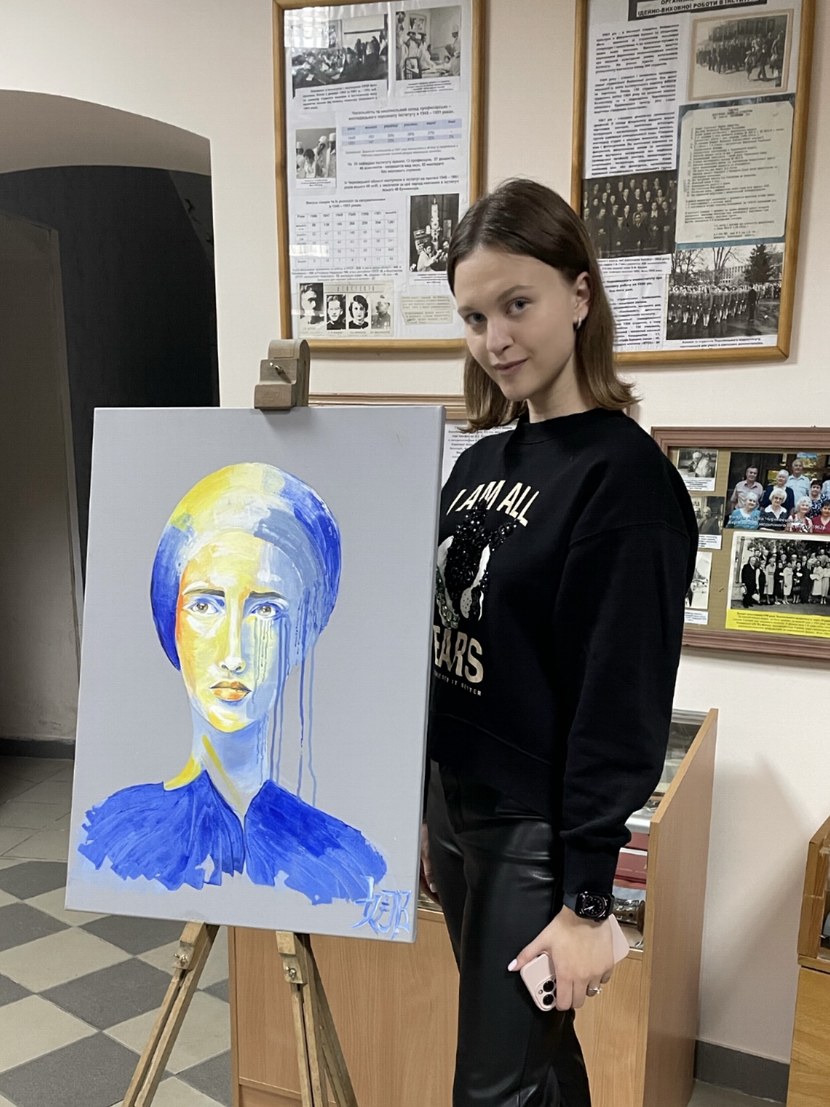 Студентка БДМУ презентувала виставку авторських картин