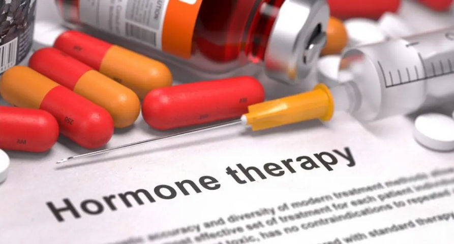 Замісна гормональна терапія і ризик раку молочної залози:  що важливо знати жінкам