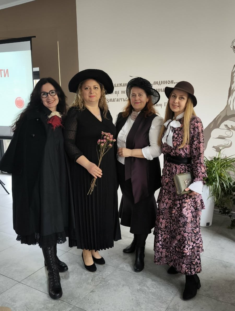 Презентація дослідницького проєкту у форматі захоплюючої мандрівки з елементами театралізованої імпрези